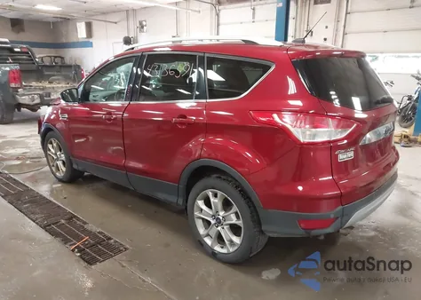 2014 Ford Escape Titanium z USA, uszkodzony, nr VIN 1FMCU9JX8EUE54493